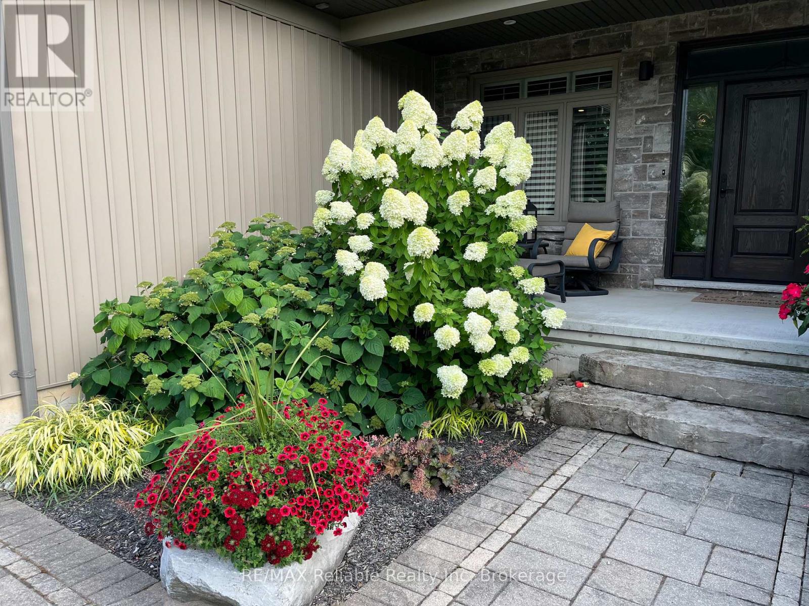 74764 Elm Crescent, Bluewater (Stanley), Ontario  N0M 1G0 - Photo 8 - X13740452