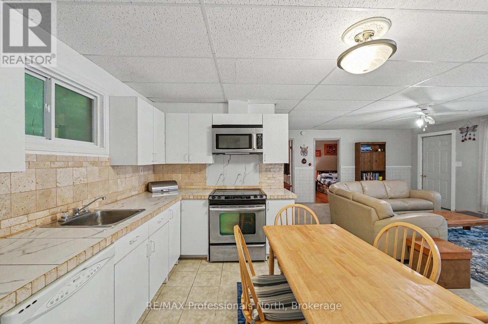 1363 Ross Lake Road, Dysart Et Al (Harburn), Ontario  K0M 1S0 - Photo 12 - X13740470
