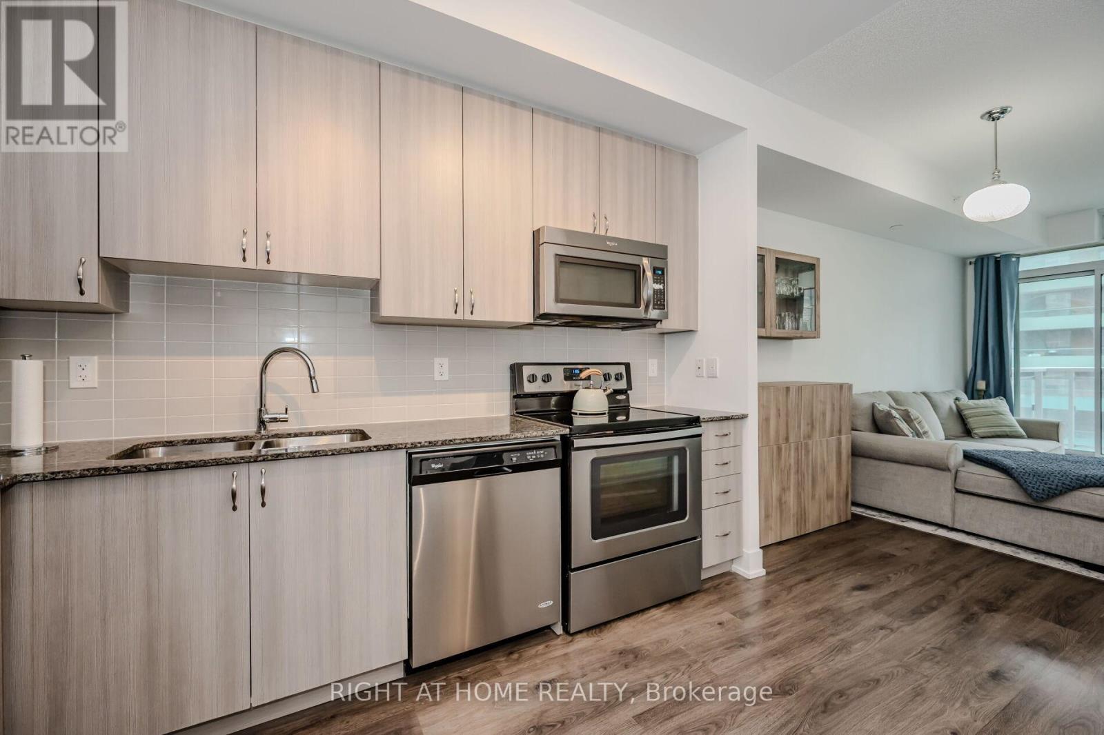 603 - 68 Merton Street, Toronto, Ontario  M4S 1A1 - Photo 9 - C13740432