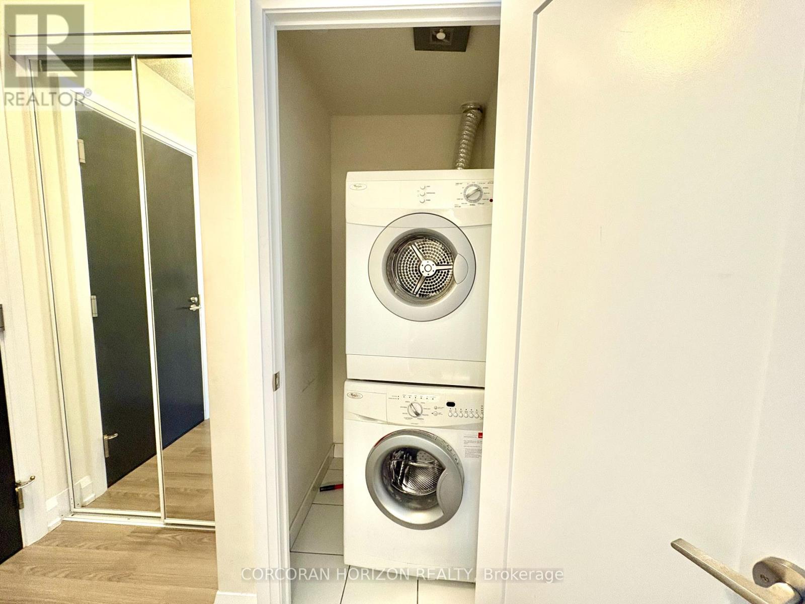 604 - 18 Graydon Hall Drive, Toronto, Ontario  M3A 2Z9 - Photo 4 - C13740496