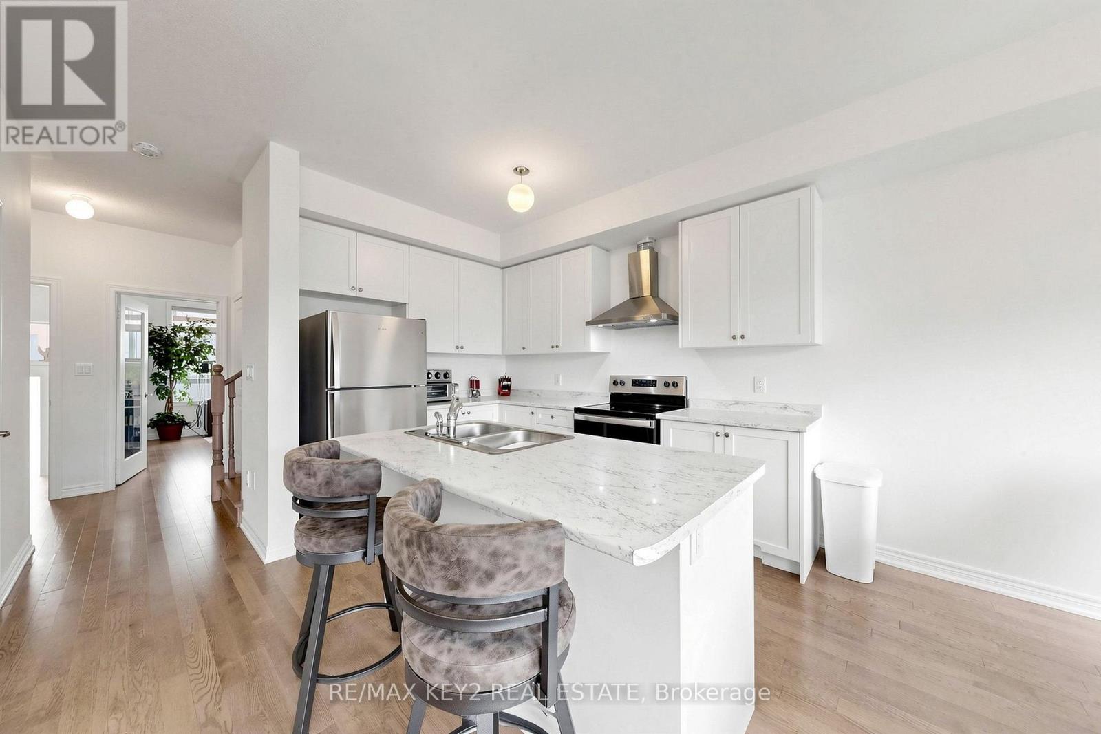 2955 Starlight Drive, Pickering, Ontario  L1X 0S1 - Photo 13 - E13740540
