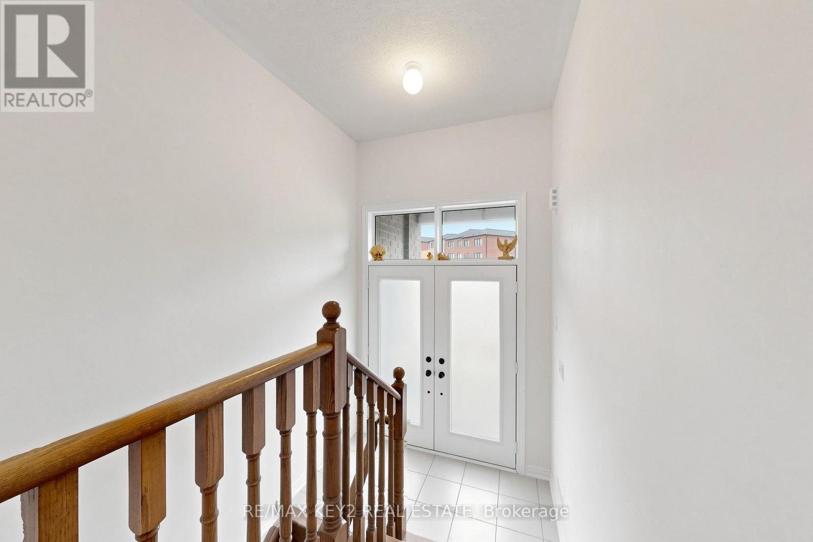 2955 Starlight Drive, Pickering, Ontario  L1X 0S1 - Photo 19 - E13740540