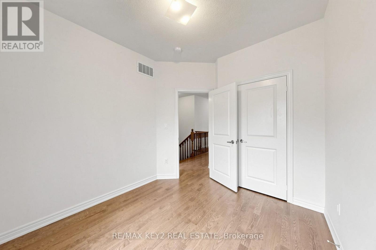 2955 Starlight Drive, Pickering, Ontario  L1X 0S1 - Photo 38 - E13740540
