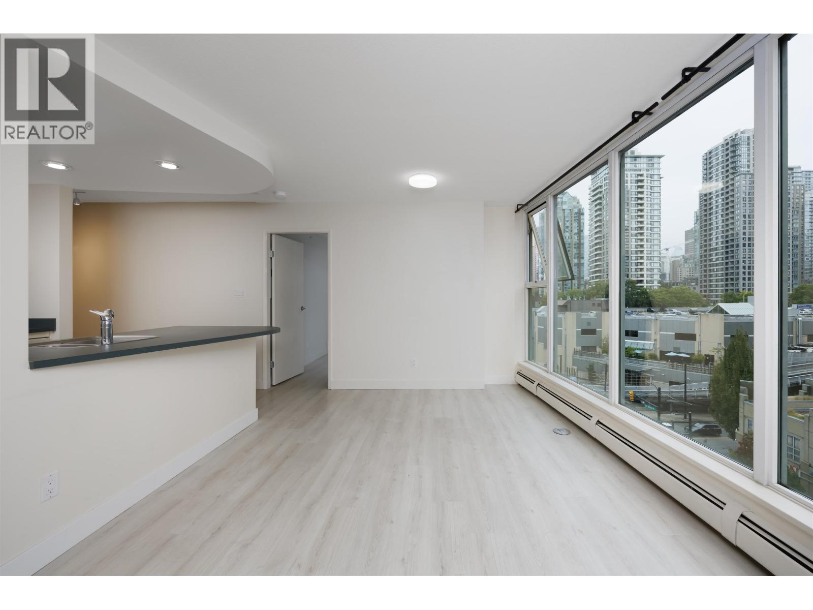 902 1008 Cambie Street, Vancouver, British Columbia  V6B 6J7 - Photo 5 - R3161192