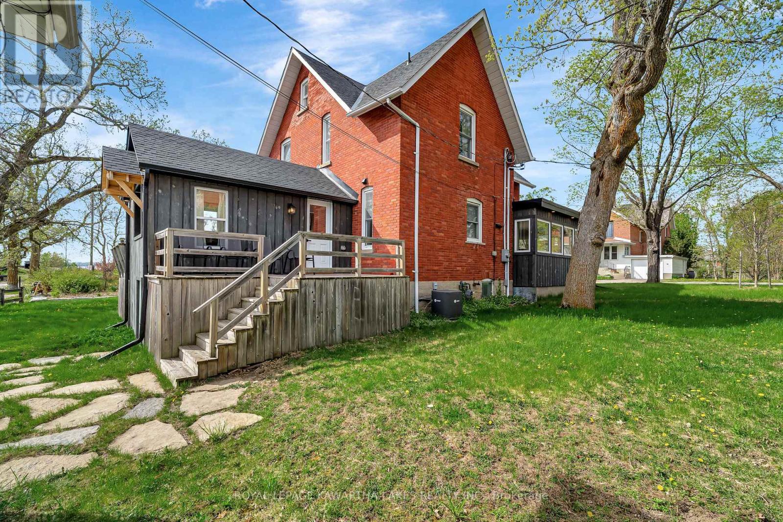 45 Oak Street, Kawartha Lakes, Ontario  K0M 1N0 - Photo 36 - X13740490