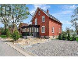 45 OAK STREET, Kawartha Lakes, Ontario