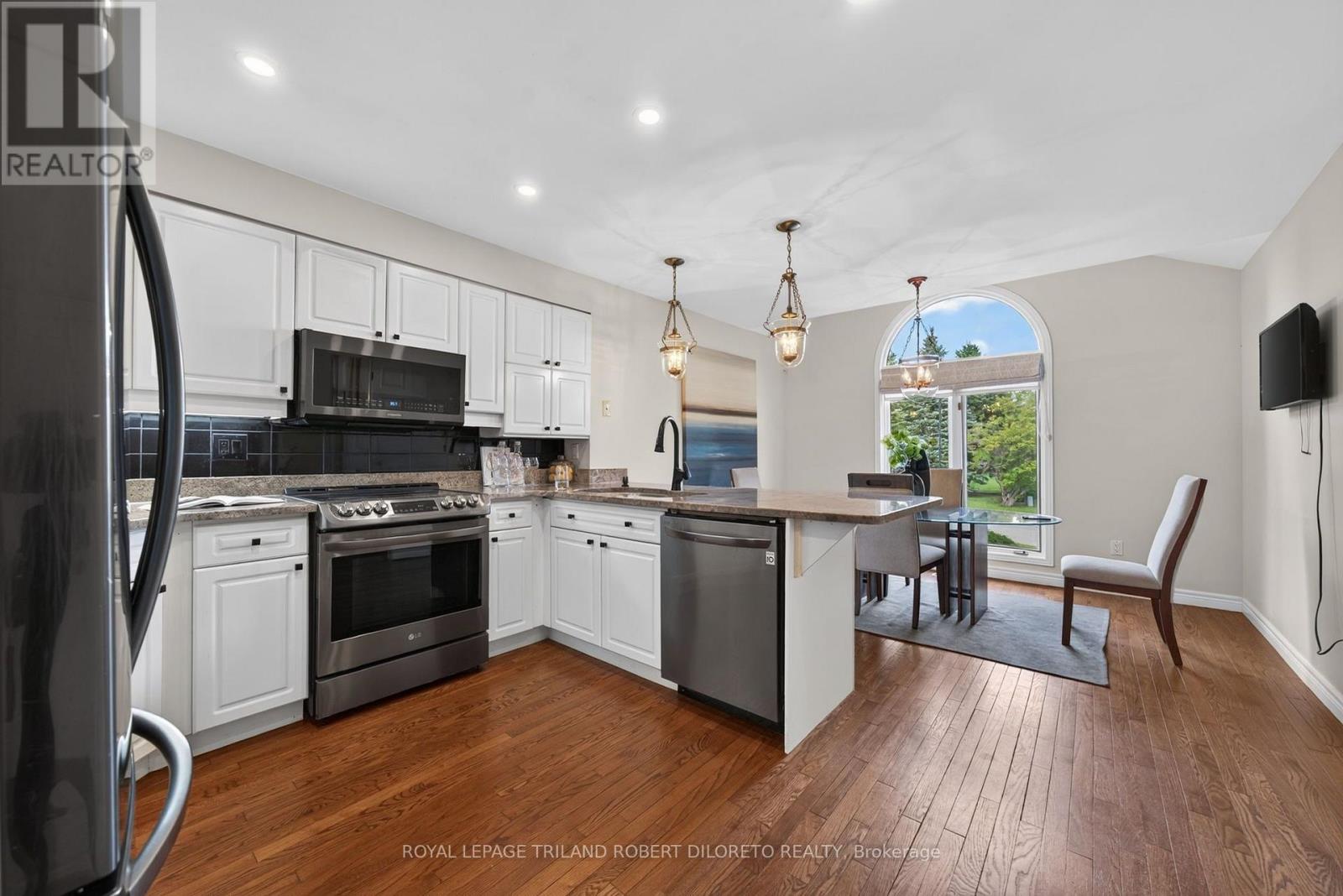 19 Woodland Drive, Middlesex Centre, Ontario  N0L 1R0 - Photo 16 - X13740472