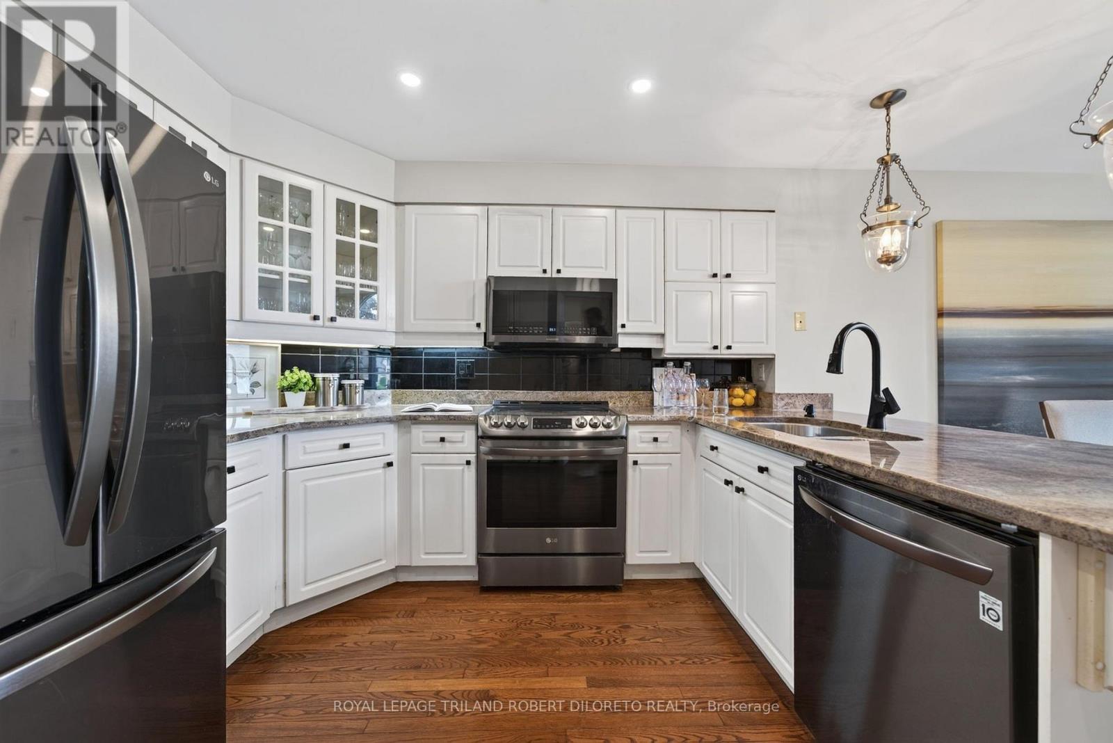 19 Woodland Drive, Middlesex Centre, Ontario  N0L 1R0 - Photo 18 - X13740472