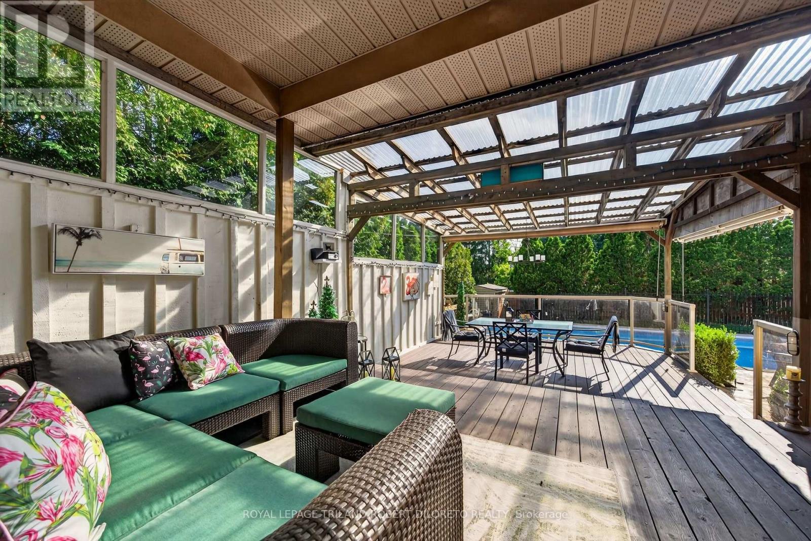 19 Woodland Drive, Middlesex Centre, Ontario  N0L 1R0 - Photo 6 - X13740472