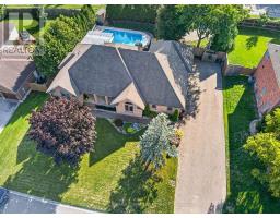 19 WOODLAND DRIVE, Middlesex Centre, Ontario