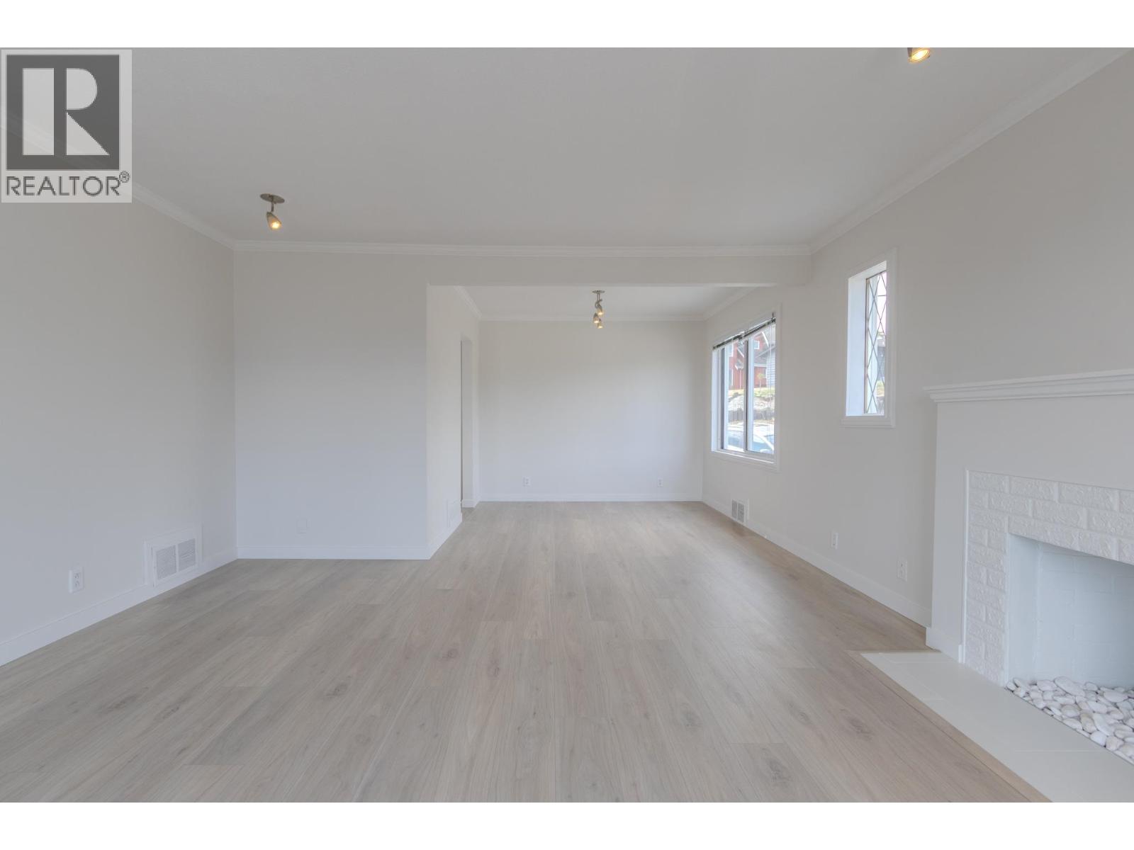 844 Burnaby Street, New Westminster, British Columbia  V3L 4V9 - Photo 8 - R3161198