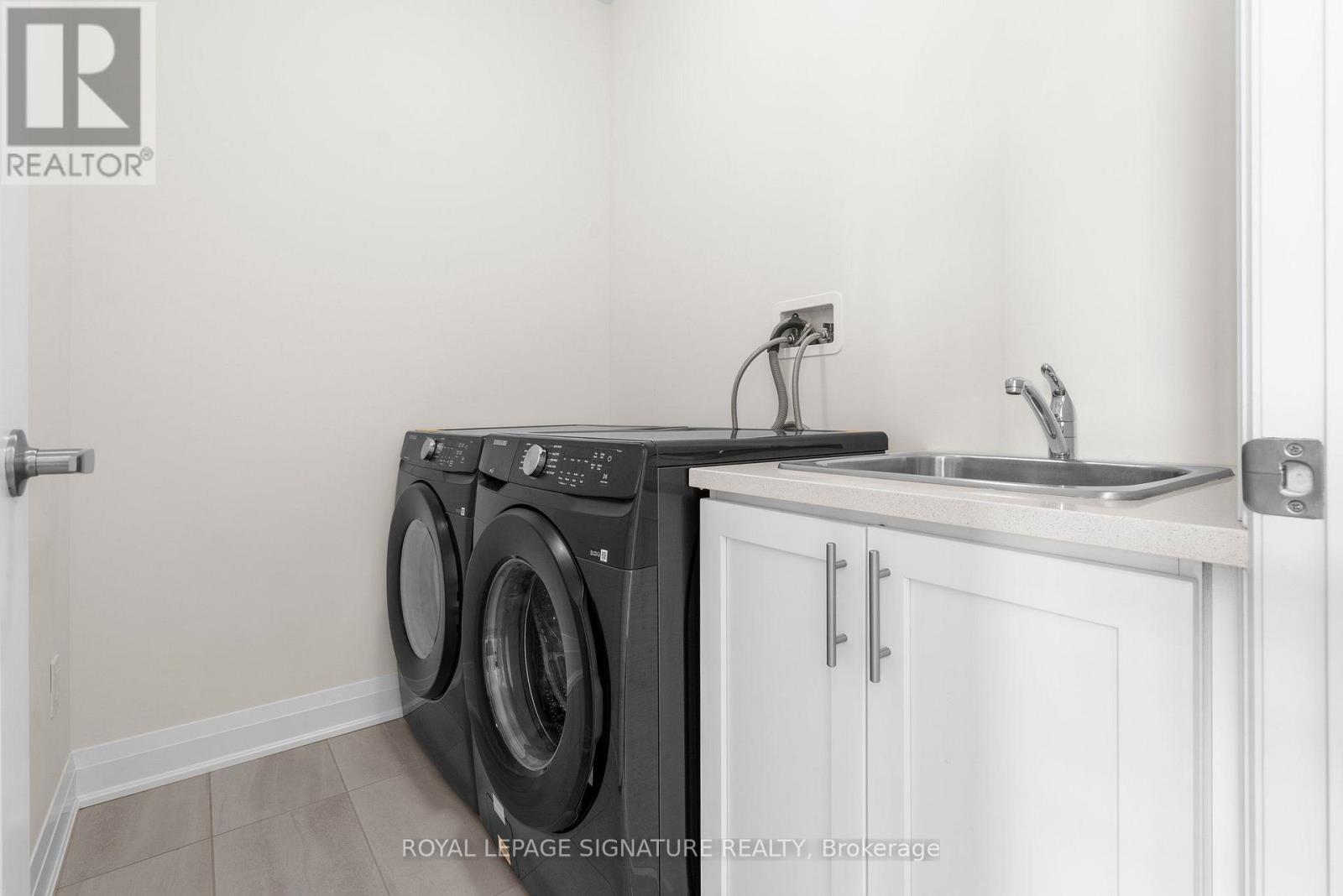 2415 Saw Whet Boulevard, Oakville, Ontario  L6M 5L5 - Photo 32 - W13740524