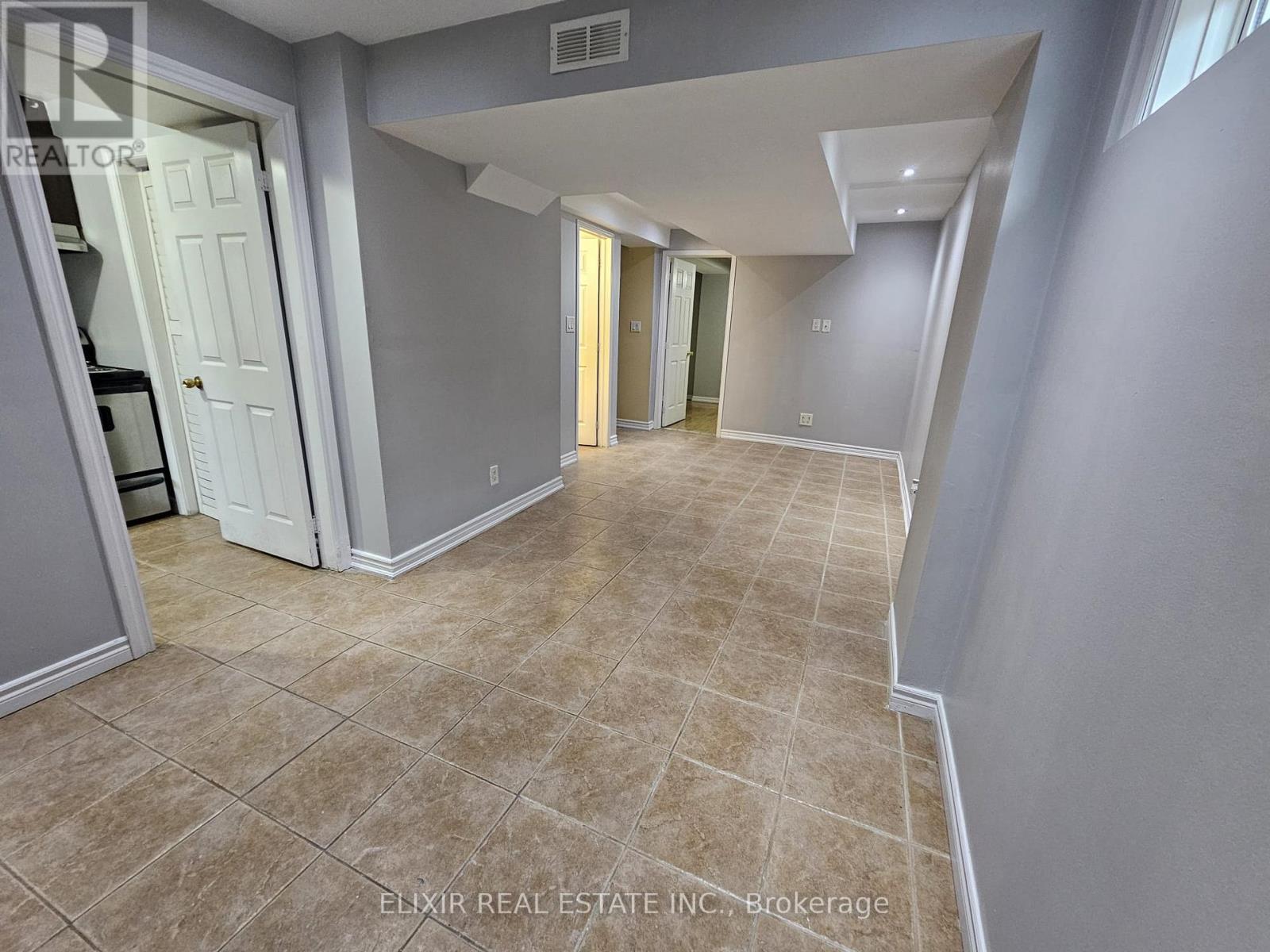 Basement - 4 Lonestar Crescent, Brampton, Ontario  L7A 2H9 - Photo 5 - W13740532