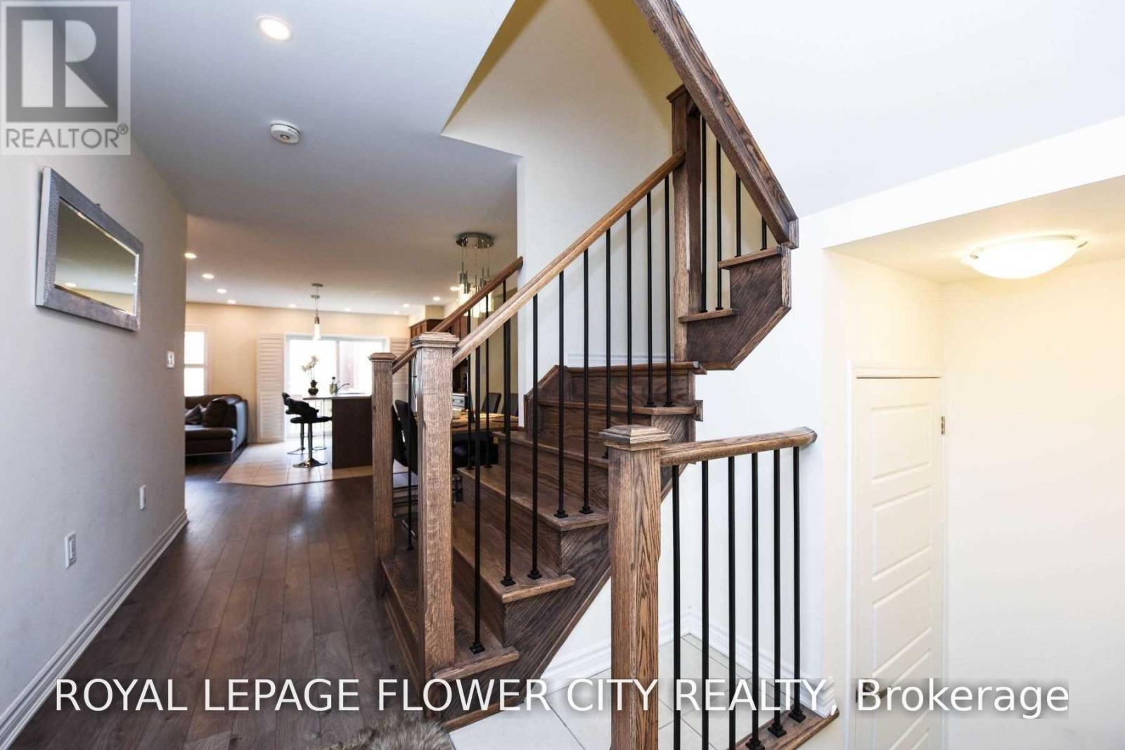 278 Jean Landing Street, Milton, Ontario  L9E 1C7 - Photo 5 - W13740574