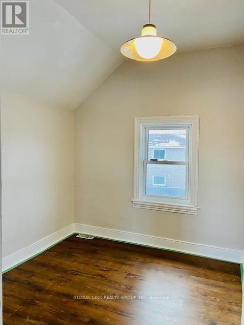 Apt B - 20 Wedsworth Street, St. Catharines, Ontario  L2T 1H8 - Photo 11 - X13740448