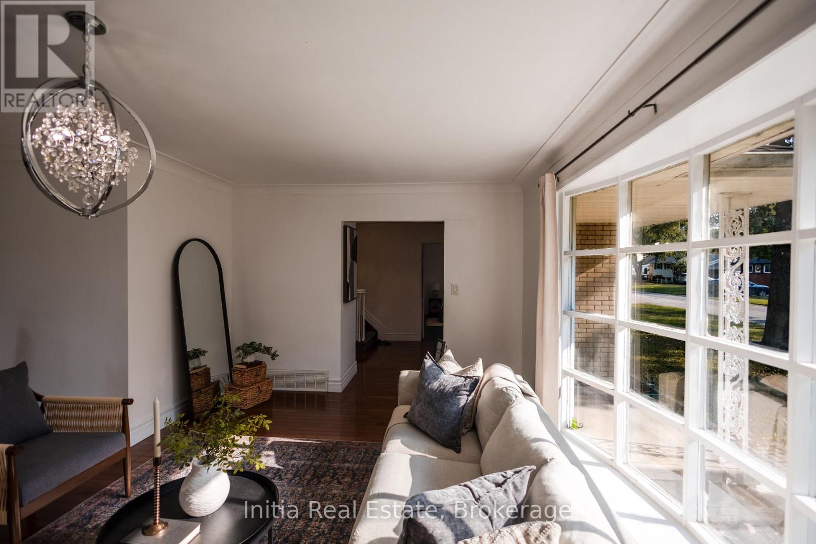 3400 St Patrick's Drive, Windsor, Ontario  N9E 3H4 - Photo 11 - X13740596