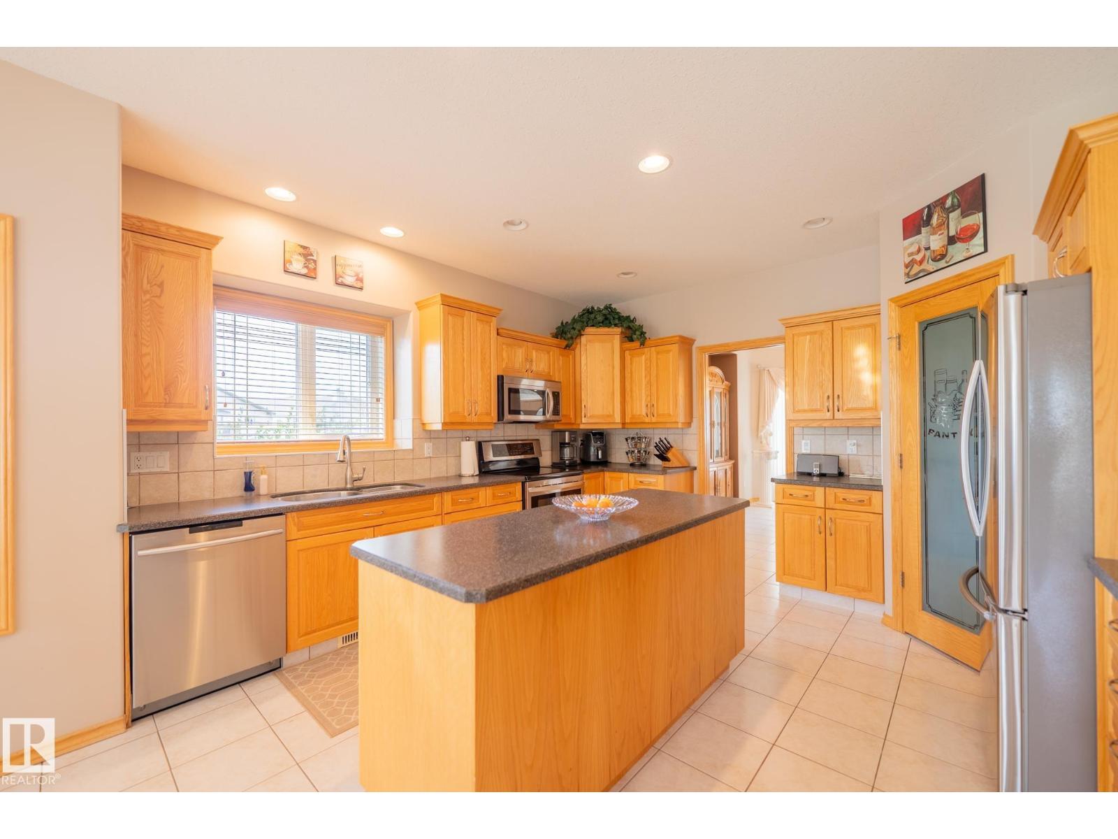 7707 166 Av NW NW, Edmonton, Alberta  T5Z 3V8 - Photo 13 - E4506796