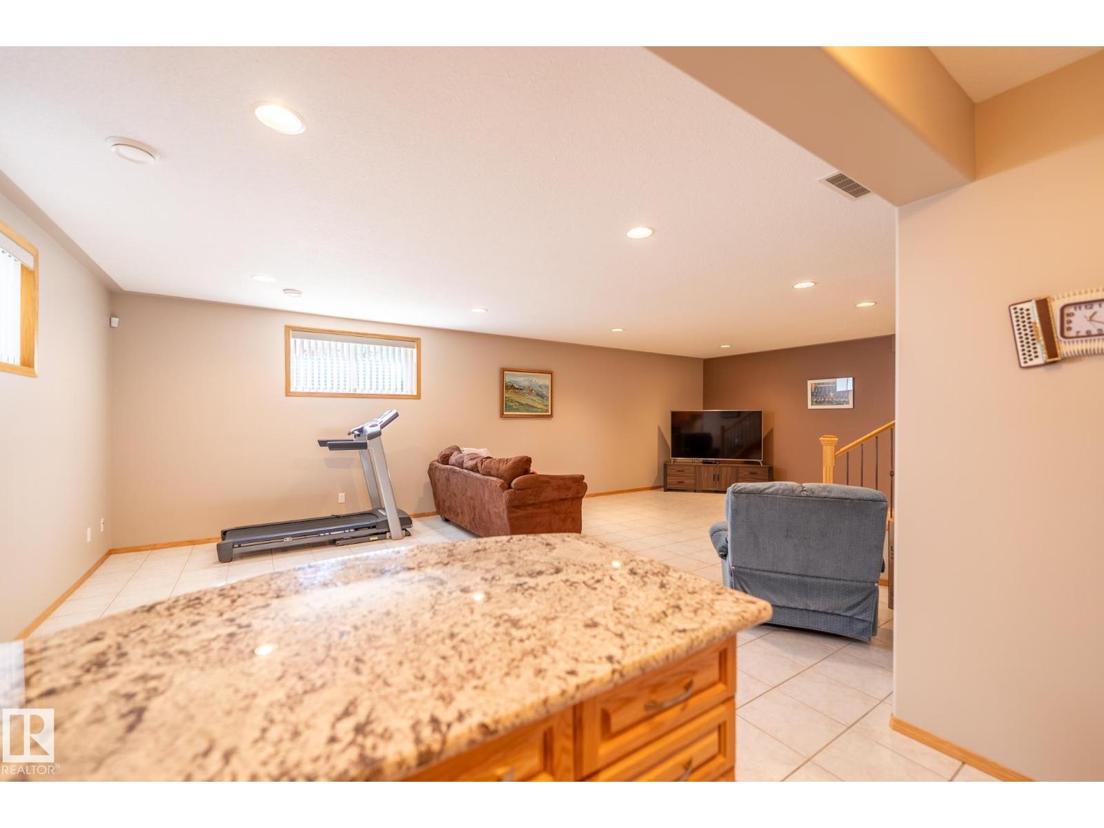 7707 166 Av NW NW, Edmonton, Alberta  T5Z 3V8 - Photo 45 - E4506796