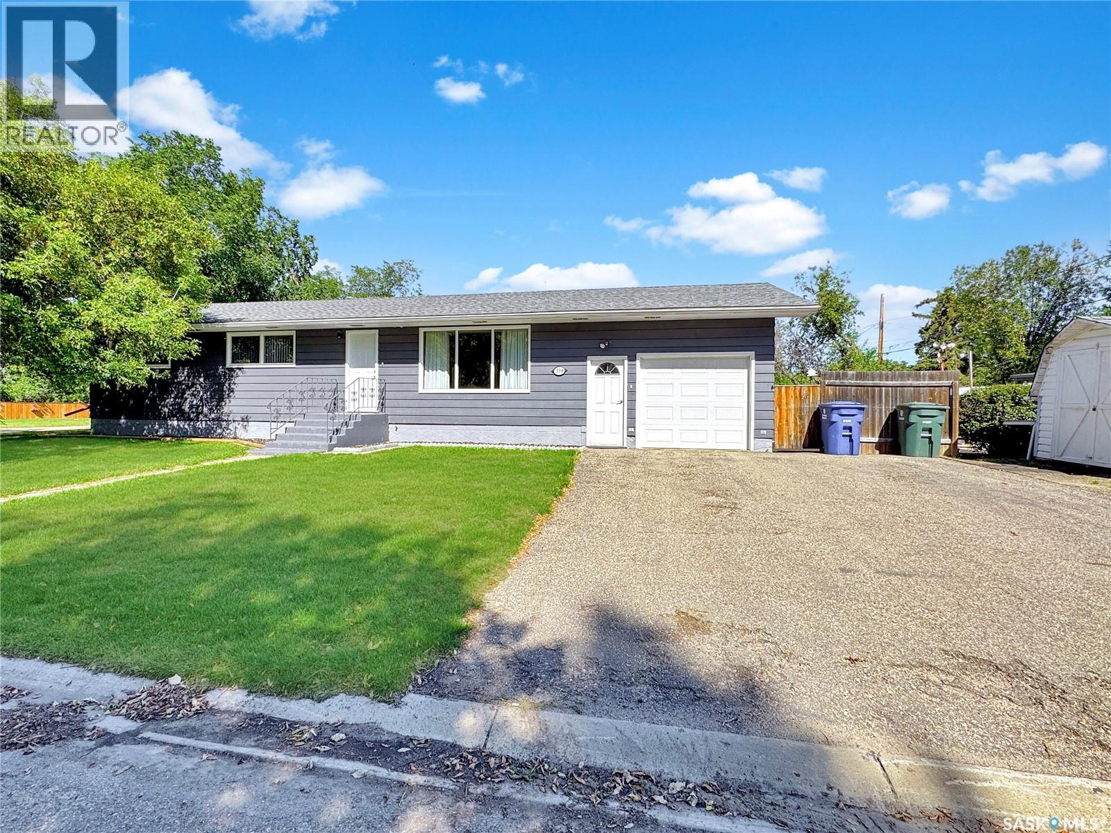316 2 Street E, Wilkie, Saskatchewan  S0K 4W0 - Photo 1 - SK047415