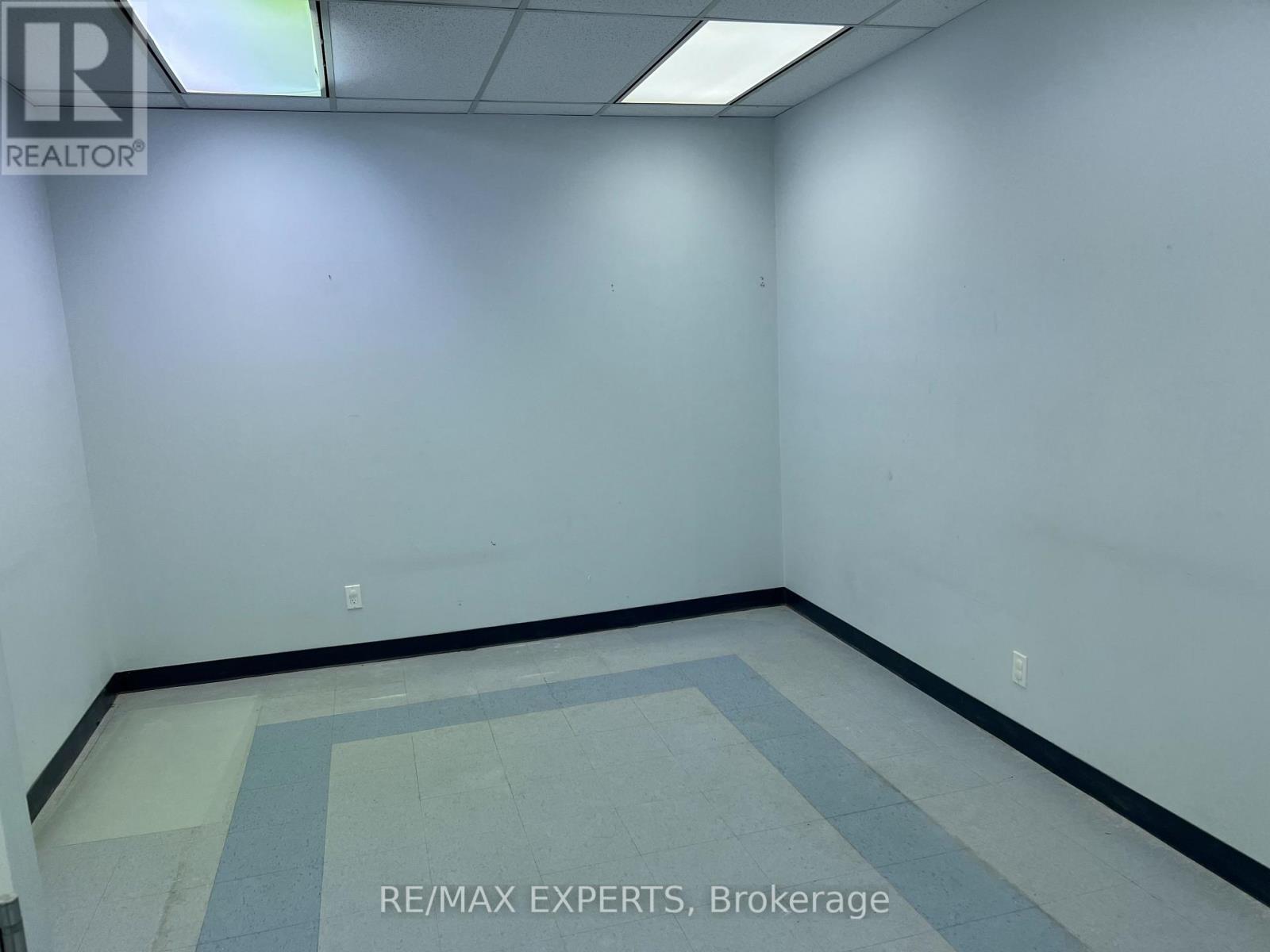 300 - 720 Spadina Avenue, Toronto, Ontario  M5S 2T9 - Photo 11 - C13720406