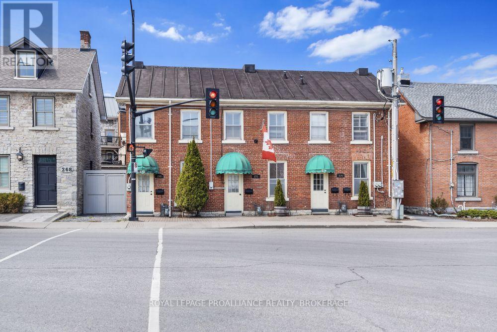 272 Wellington Street, Kingston, Ontario  K7K 2Z1 - Photo 2 - X13740656
