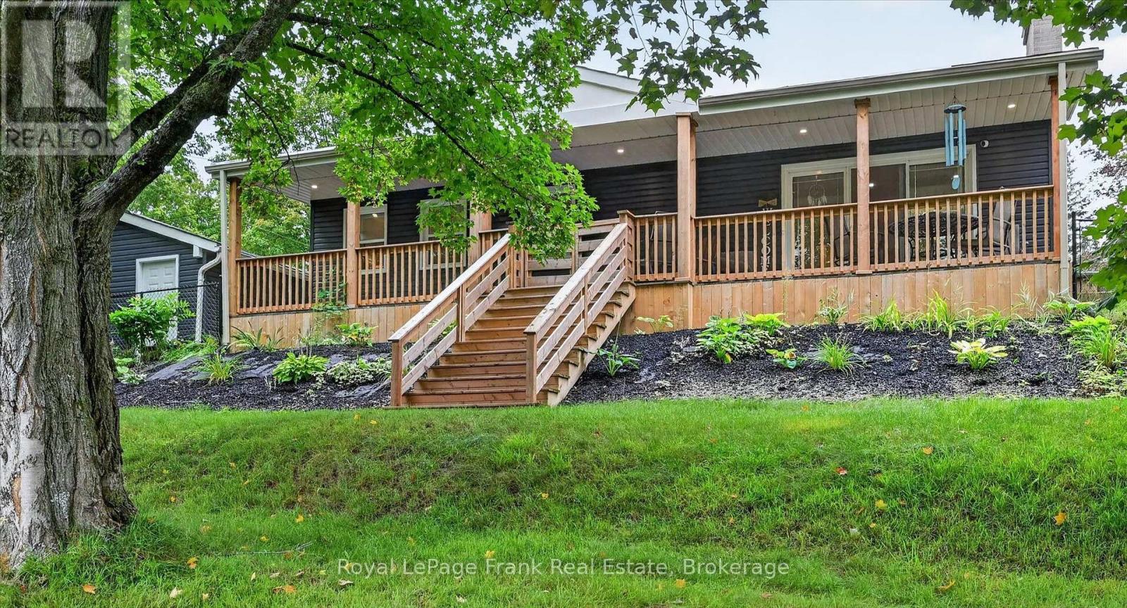 878 Valleyview Drive, Peterborough, Ontario  K9J 6R1 - Photo 3 - X13740778