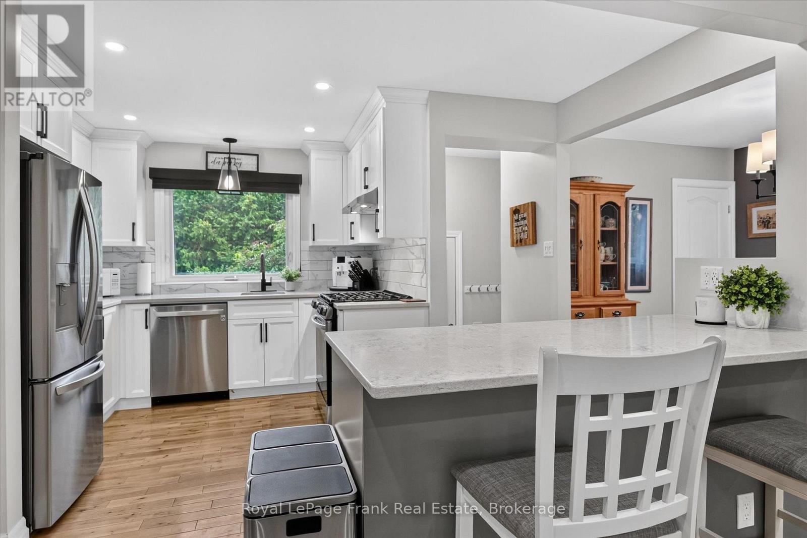 878 Valleyview Drive, Peterborough, Ontario  K9J 6R1 - Photo 8 - X13740778