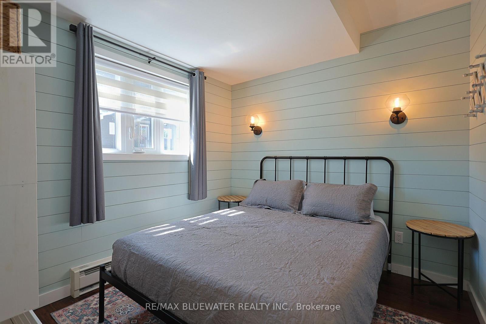 27 Oak Street, Lambton Shores, Ontario  N0M 1T0 - Photo 23 - X13740776