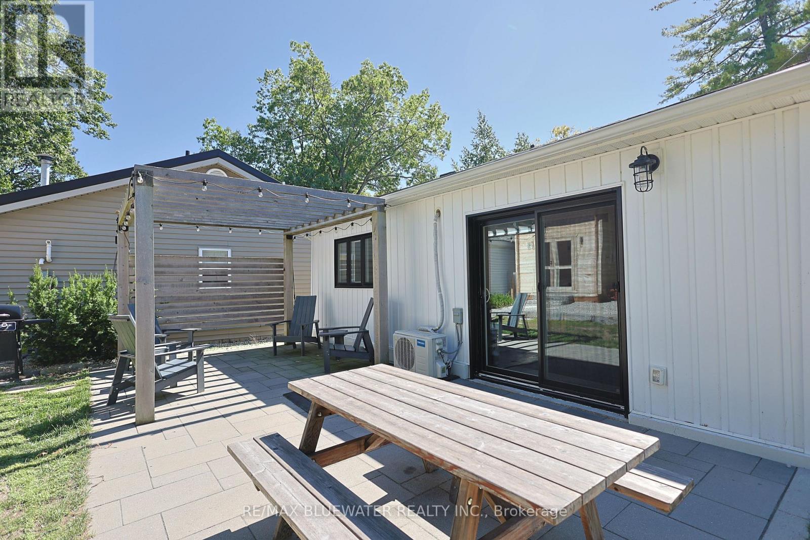 27 Oak Street, Lambton Shores, Ontario  N0M 1T0 - Photo 30 - X13740776