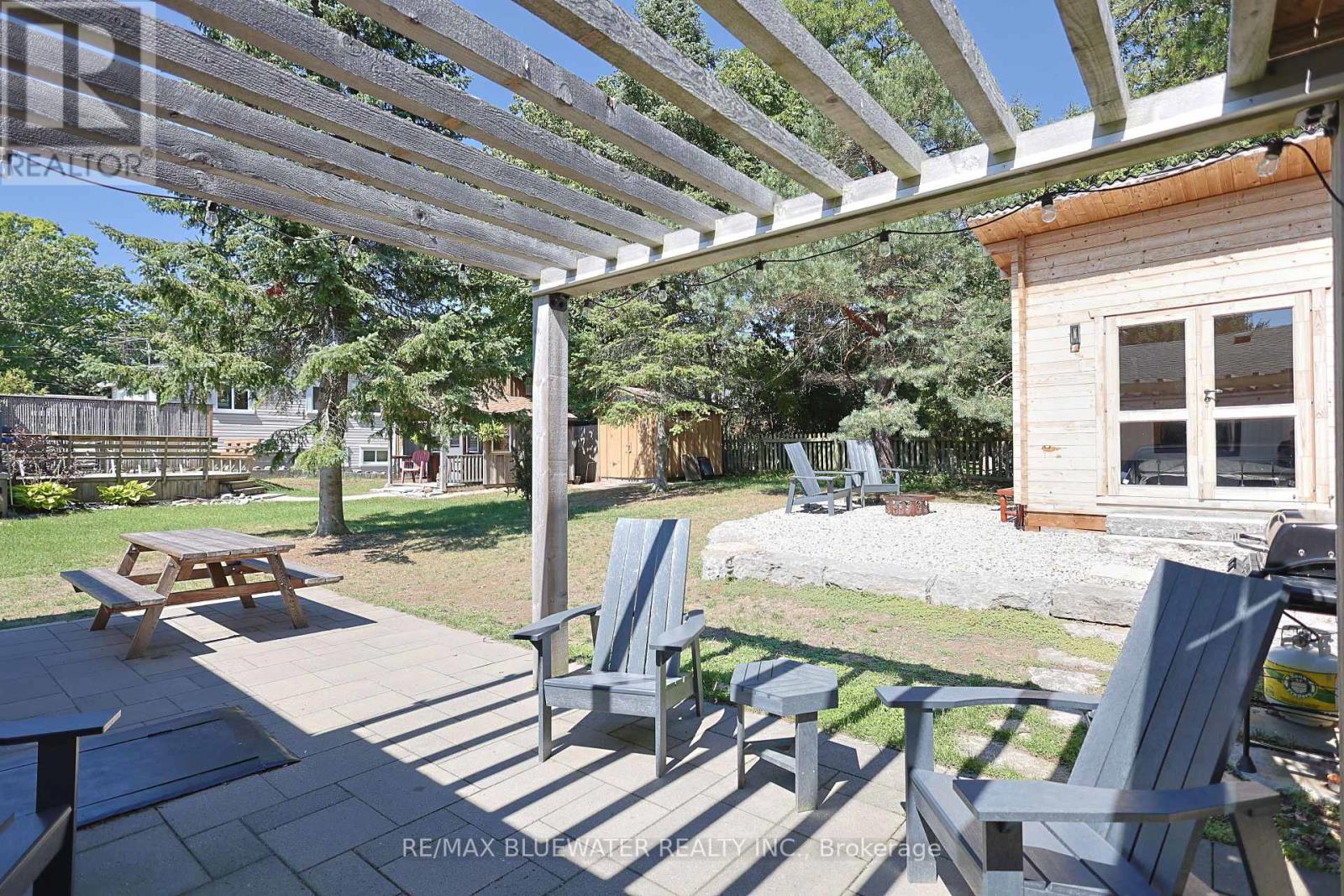 27 Oak Street, Lambton Shores, Ontario  N0M 1T0 - Photo 32 - X13740776