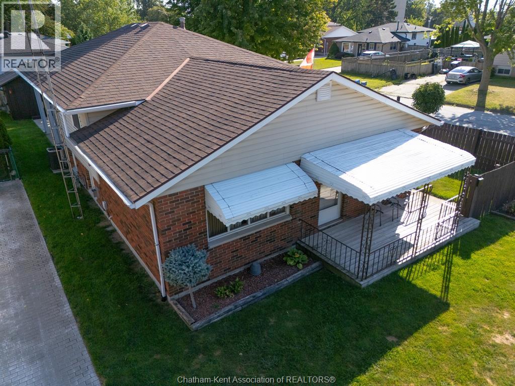 61 Vanier Drive, Chatham, Ontario  N7L 2T3 - Photo 2 - 26021435