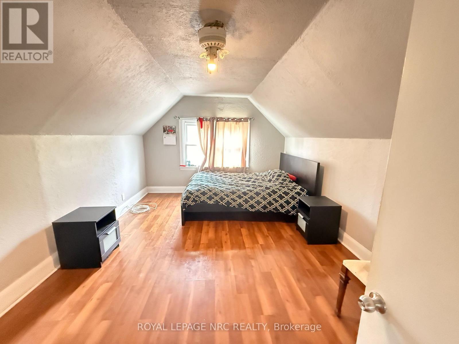 5583 Byng Avenue, Niagara Falls, Ontario  L2G 5C6 - Photo 6 - X13740728
