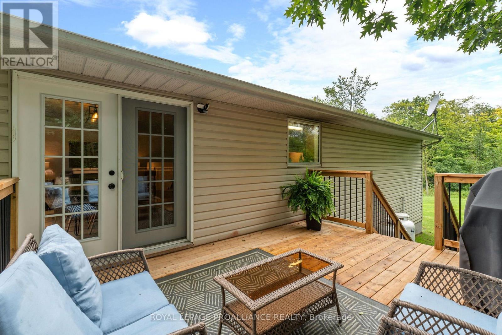 18 East Townline Road, Front Of Yonge, Ontario  K0E 1R0 - Photo 45 - X13740804