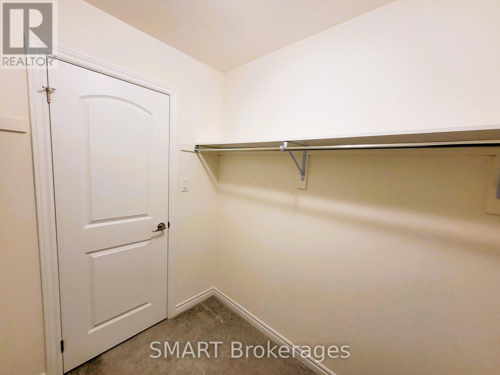 4 Bruce Welch Avenue, Georgina, Ontario  L4P 0J1 - Photo 17 - N13678712
