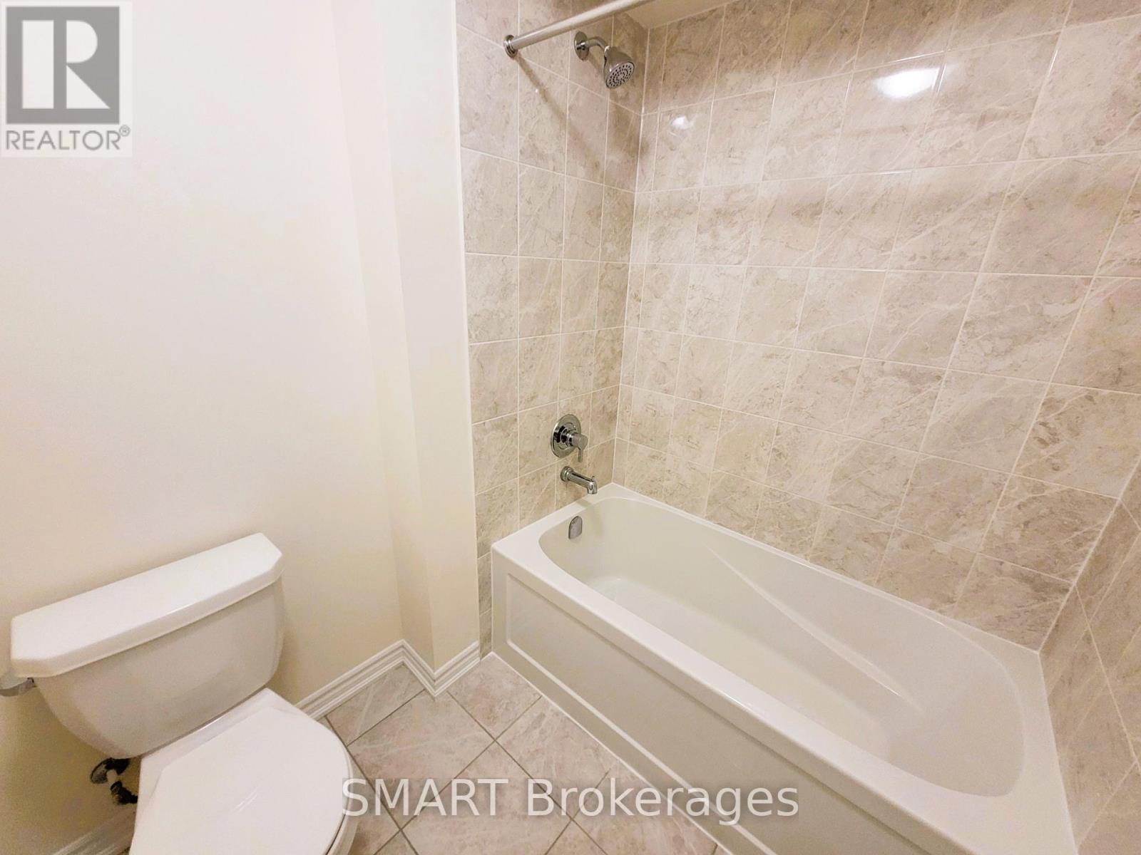 4 Bruce Welch Avenue, Georgina, Ontario  L4P 0J1 - Photo 21 - N13678712