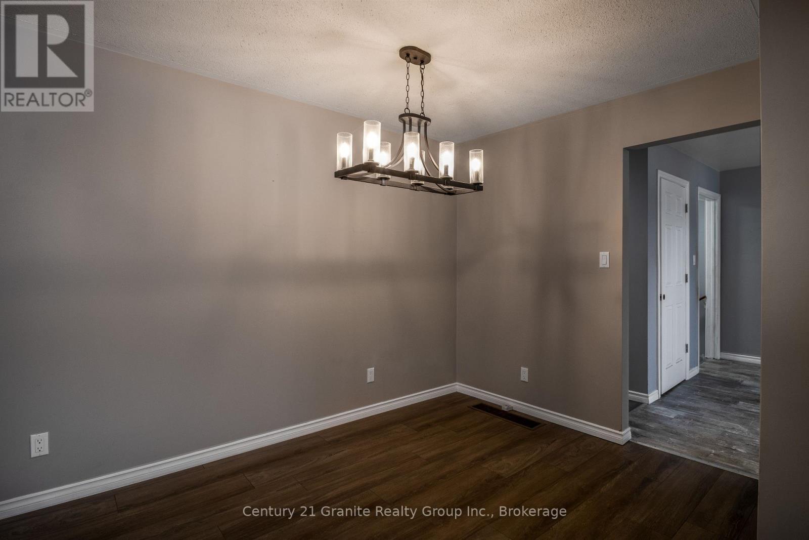 55 Wellington Street E, New Tecumseth (Alliston), Ontario  L9R 1G8 - Photo 9 - N13740698