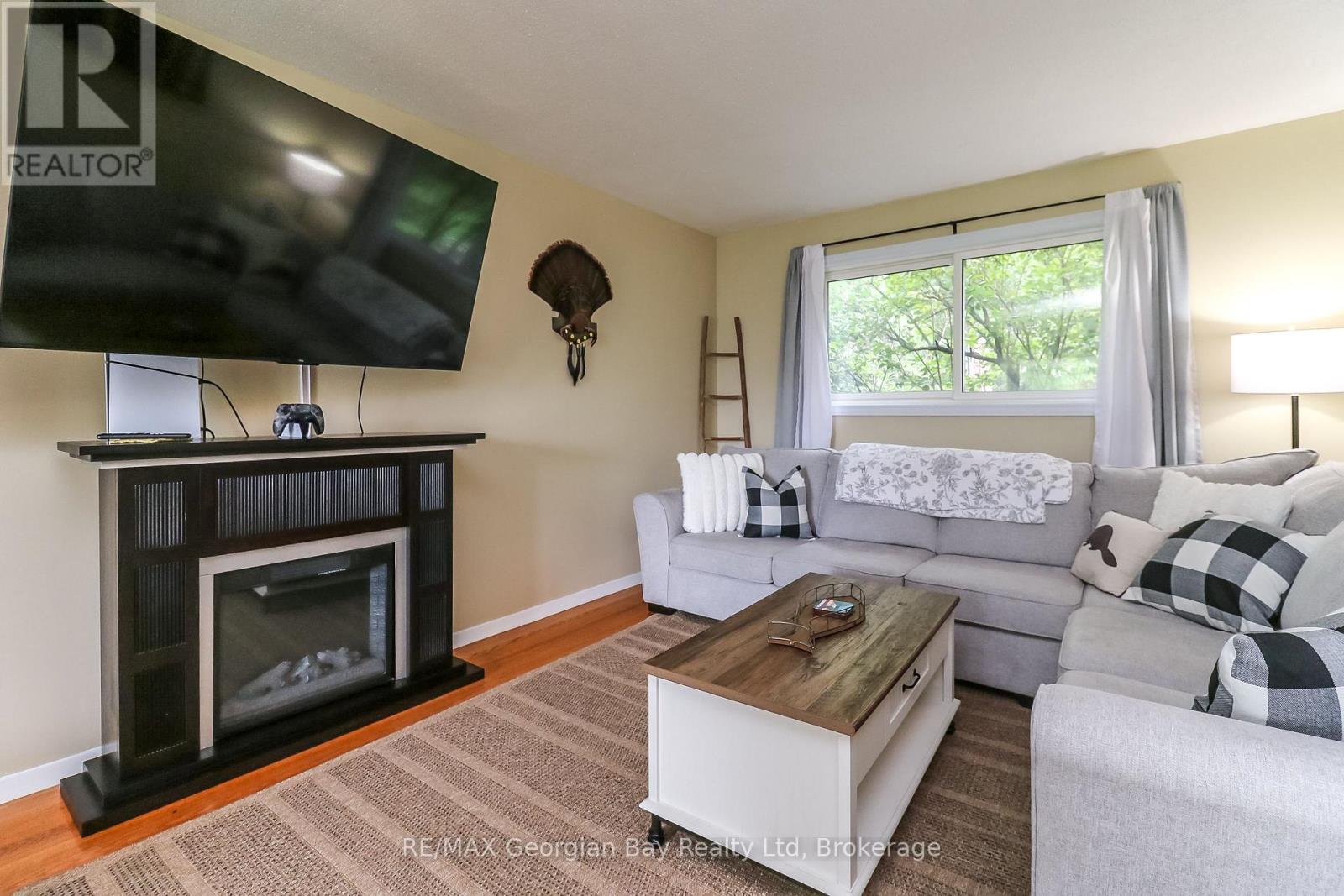 718 Birchwood Drive, Midland, Ontario  L4R 2P7 - Photo 9 - S13740734
