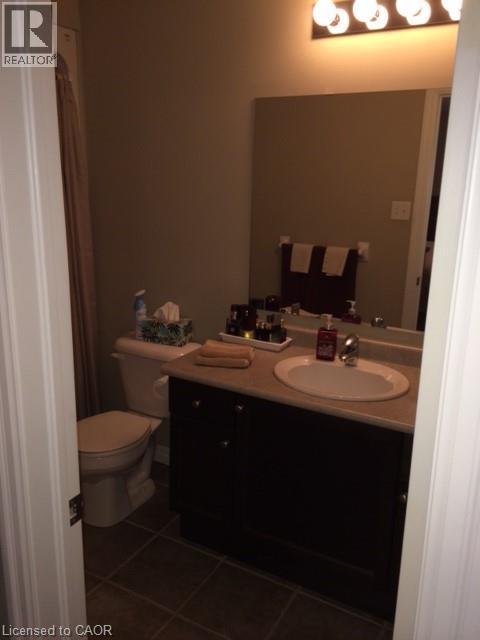 105 Pinnacle Drive Unit# 11, Kitchener, Ontario  N2P 1B8 - Photo 2 - 40860139