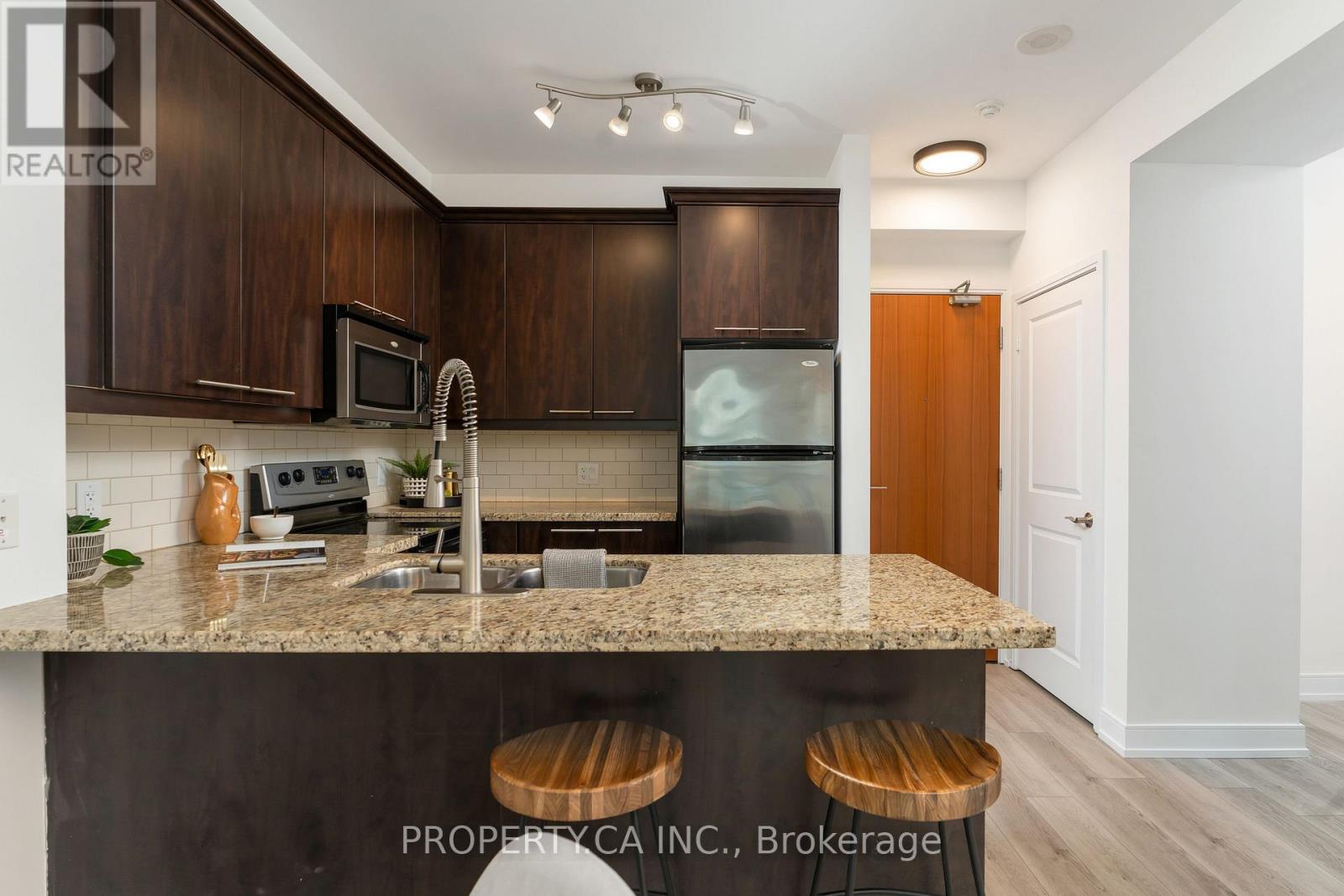 1004 - 88 Broadway Avenue, Toronto, Ontario  M4P 0A5 - Photo 8 - C13740602