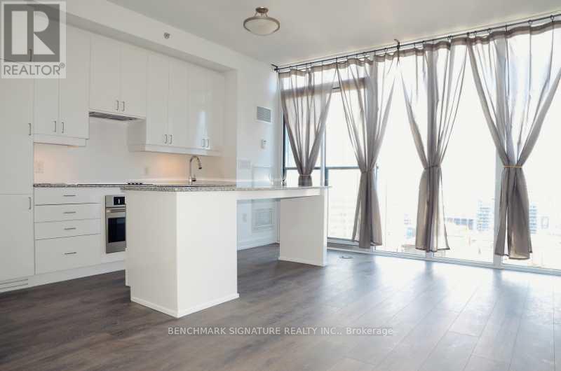 3509 - 426 University Avenue, Toronto, Ontario  M5G 1S9 - Photo 3 - C13740820