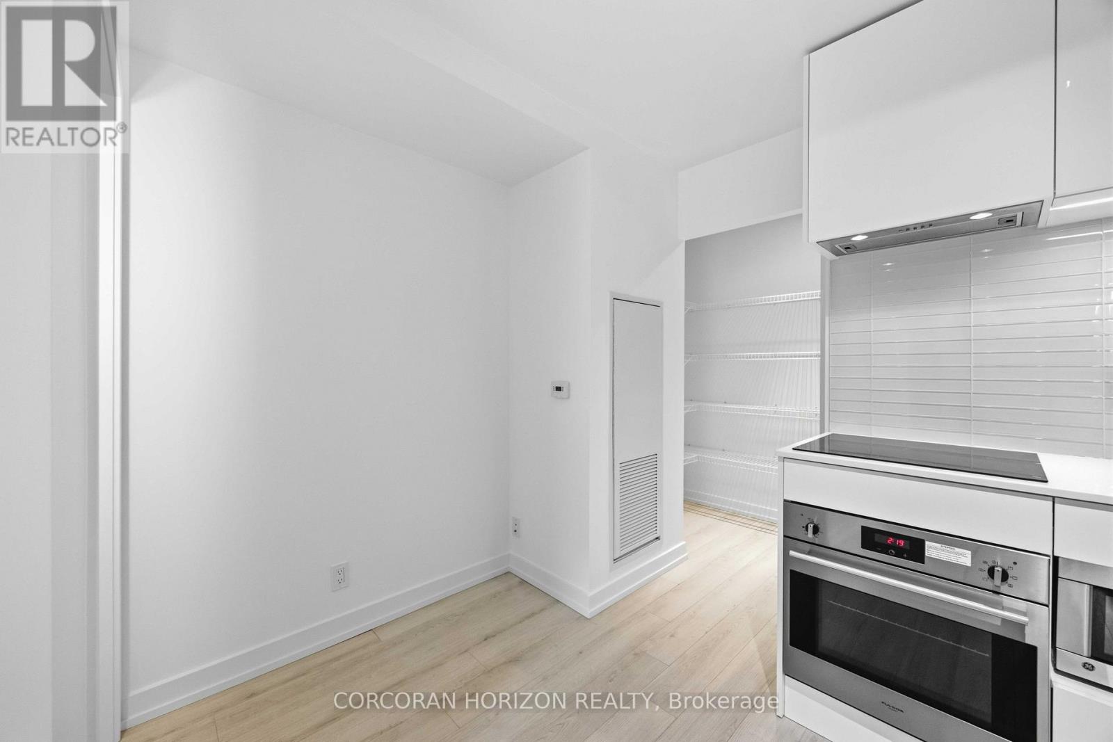 101 - 33 Helendale Avenue, Toronto, Ontario  M4R 1C5 - Photo 19 - C13740876