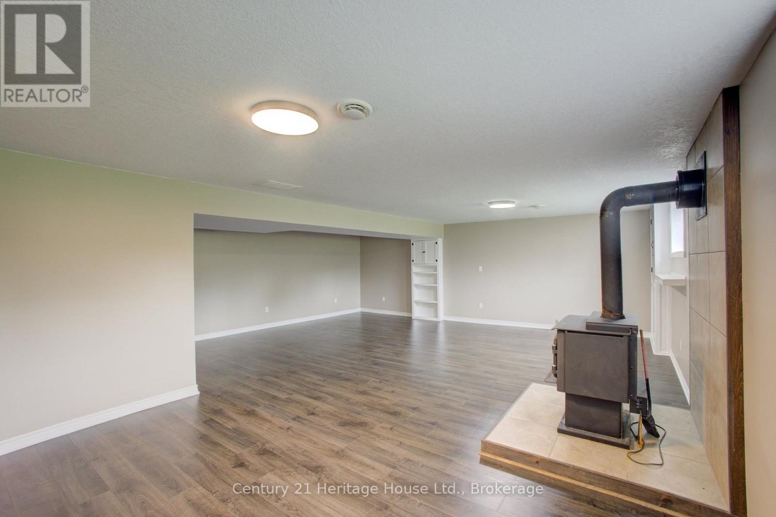 201 Hutton Hill Road, West Grey, Ontario  N0G 1R0 - Photo 24 - X13740618