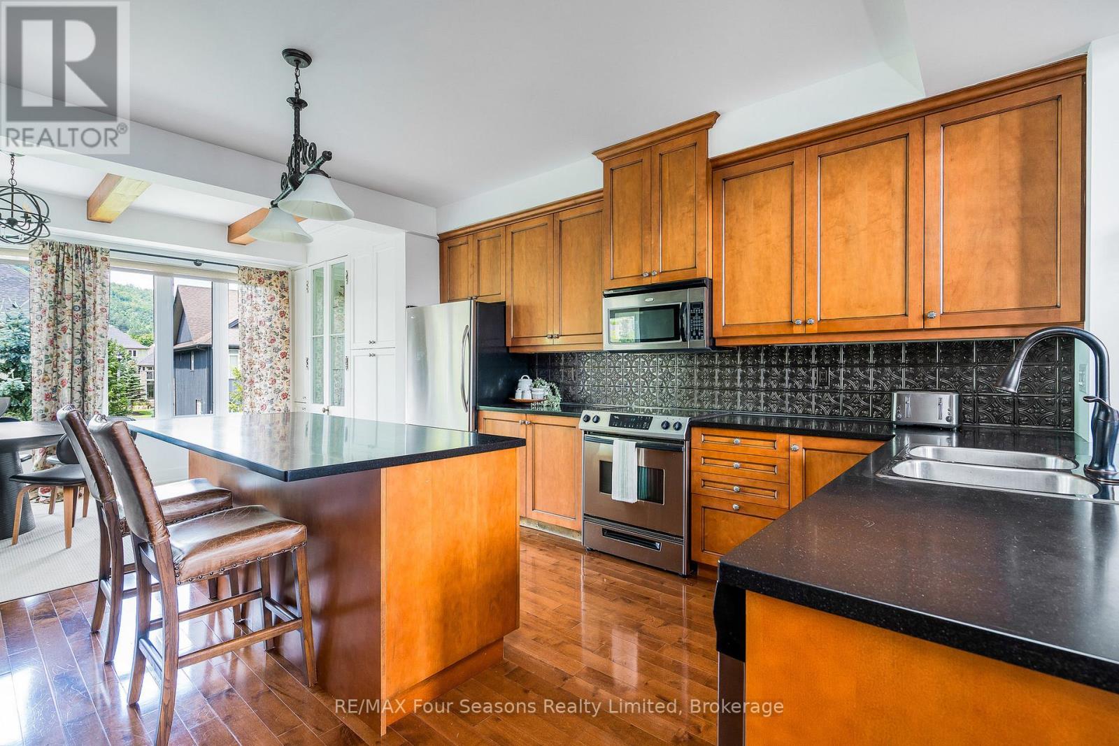 106 Venture Boulevard, Blue Mountains, Ontario  L9Y 0B6 - Photo 6 - X13740676