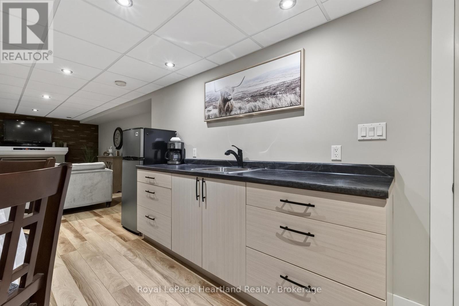16 Somerset Street, South Huron (Exeter), Ontario  N0M 1S2 - Photo 23 - X13740766