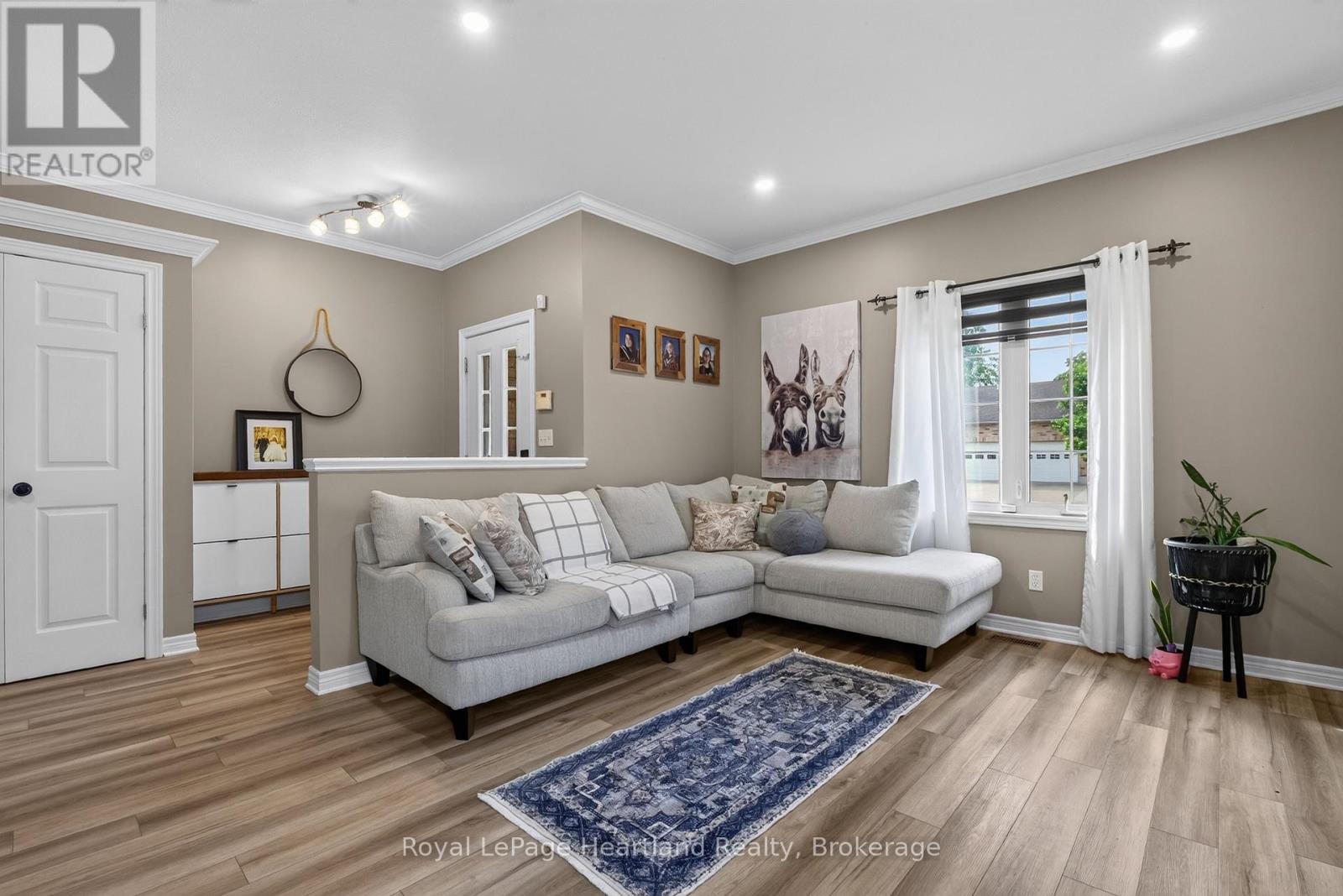 16 Somerset Street, South Huron (Exeter), Ontario  N0M 1S2 - Photo 5 - X13740766