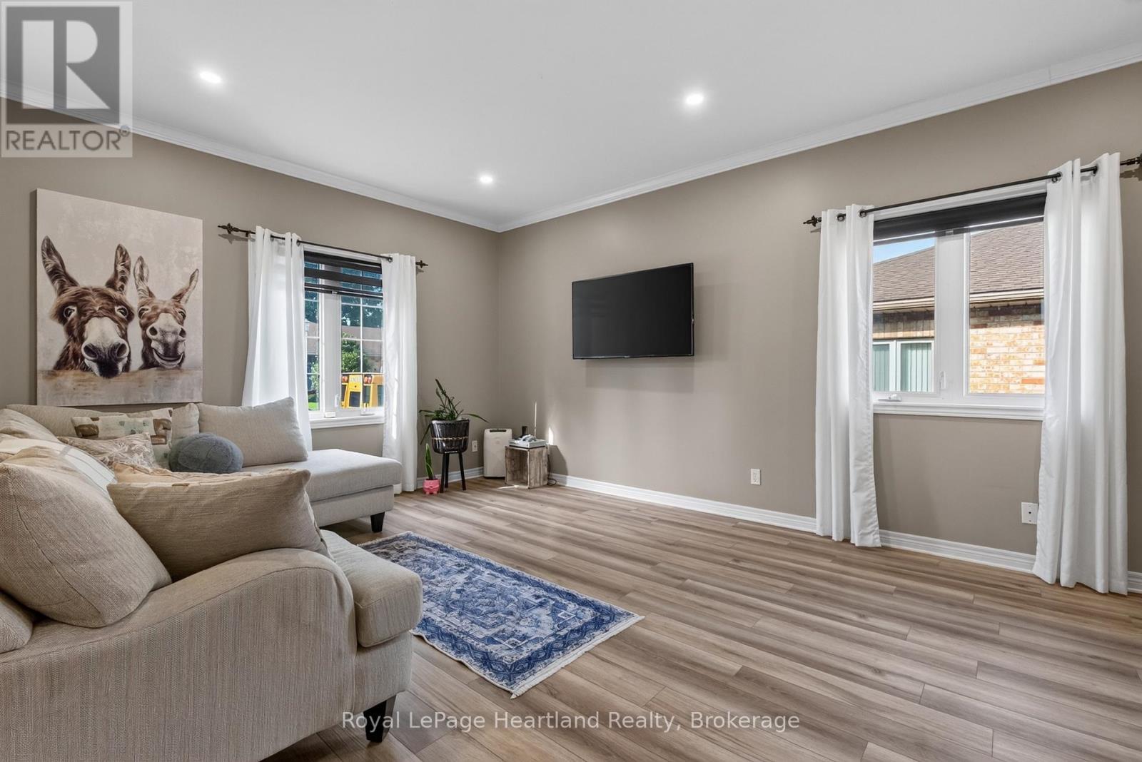 16 Somerset Street, South Huron (Exeter), Ontario  N0M 1S2 - Photo 6 - X13740766