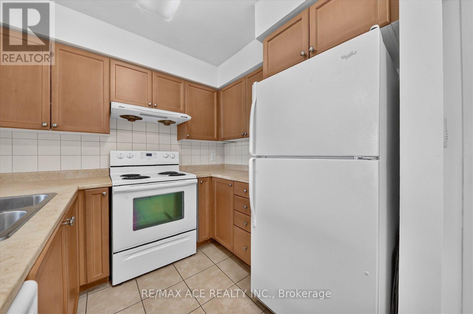 1606 - 88 Grangeway Avenue, Toronto, Ontario  M1H 0A2 - Photo 12 - E13740654