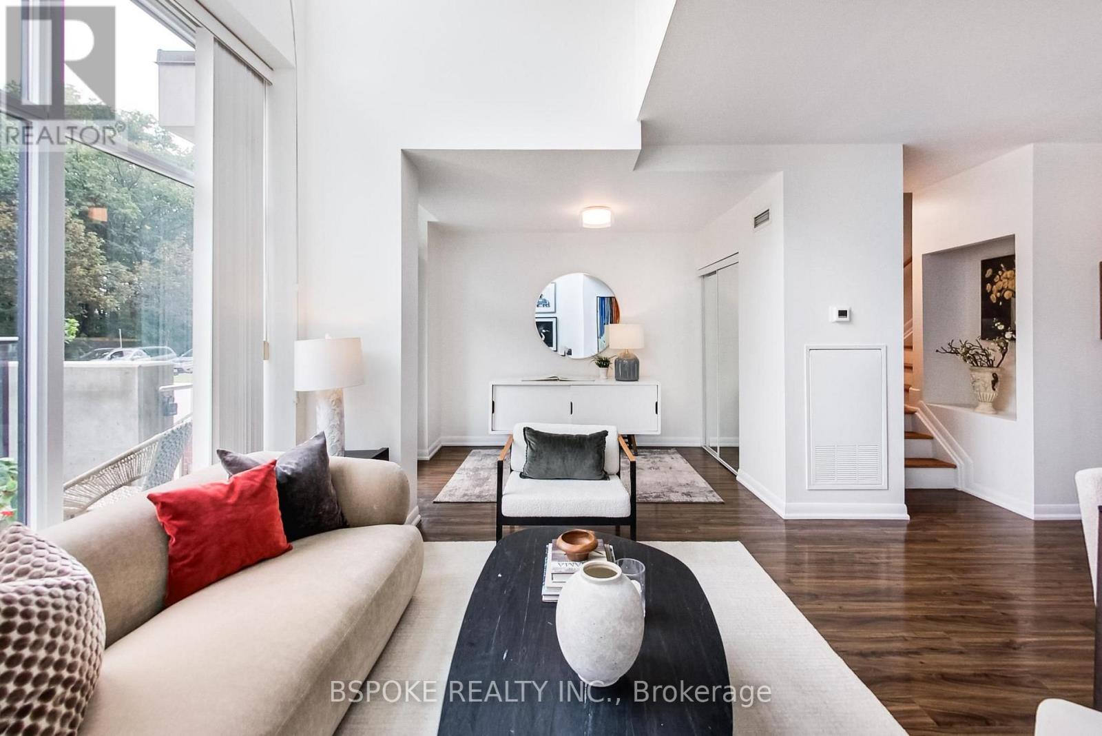 186 Borough Drive, Toronto, Ontario  M1P 0B5 - Photo 9 - E13740812