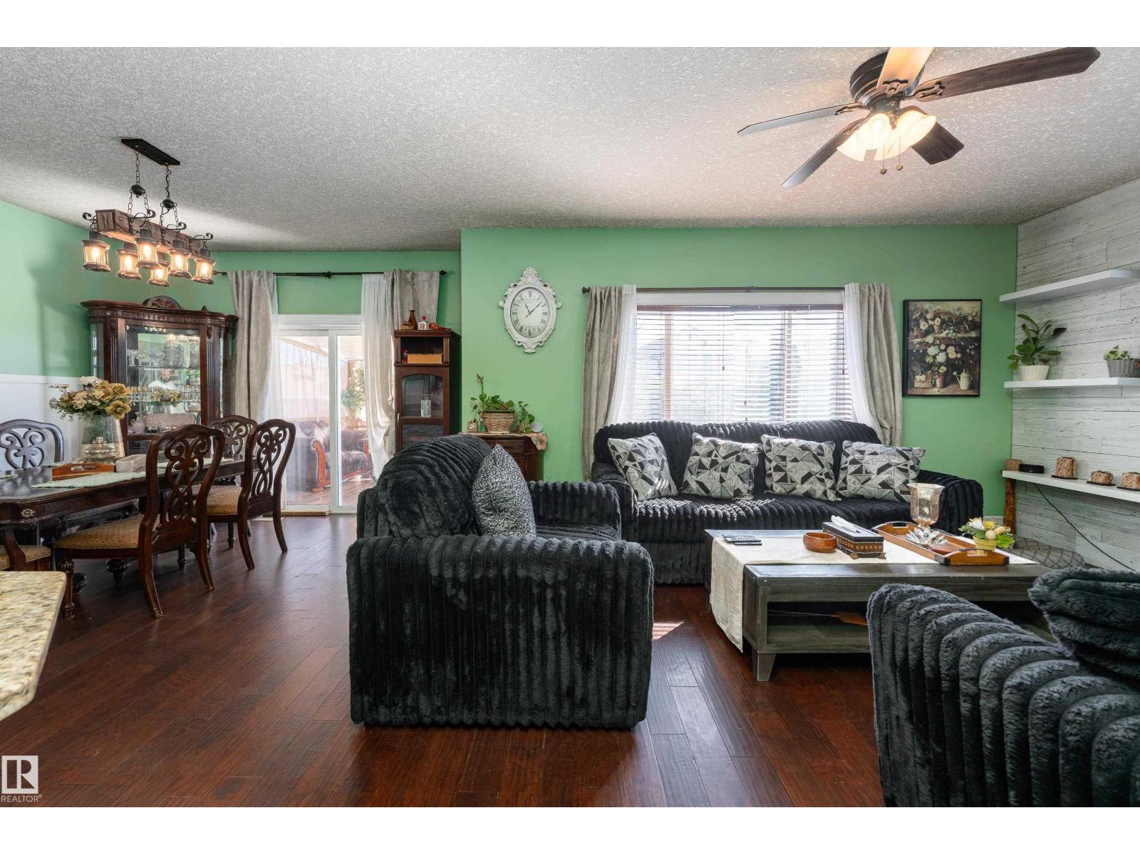 16613 58a St NW, Edmonton, Alberta  T5Y 0J3 - Photo 11 - E4506803