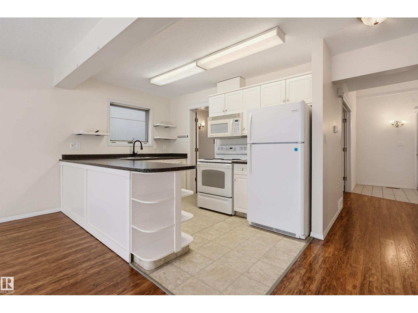 11107 University Av Nw, Edmonton, Alberta  T6G 1Y5 - Photo 8 - E4506812